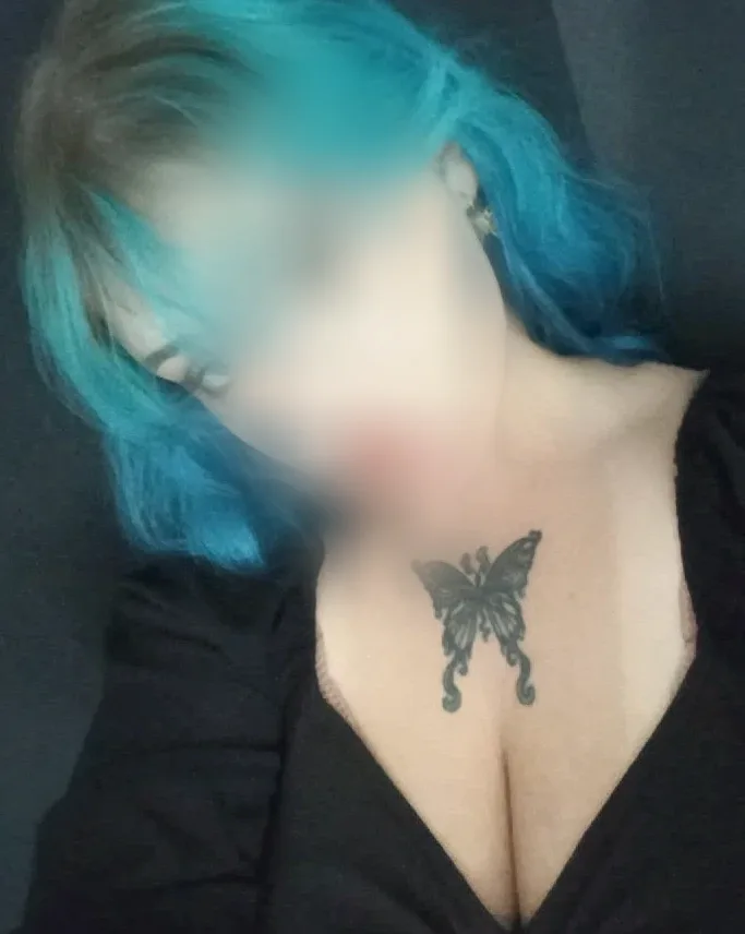 Jette, 22