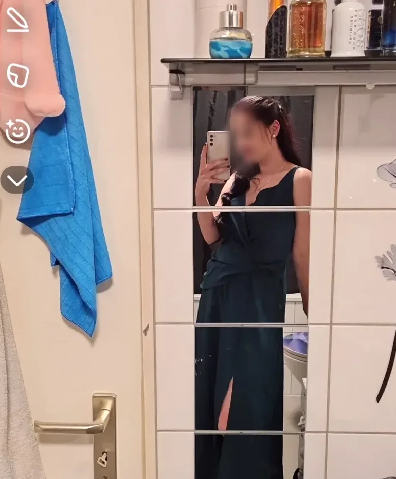Kim, 24