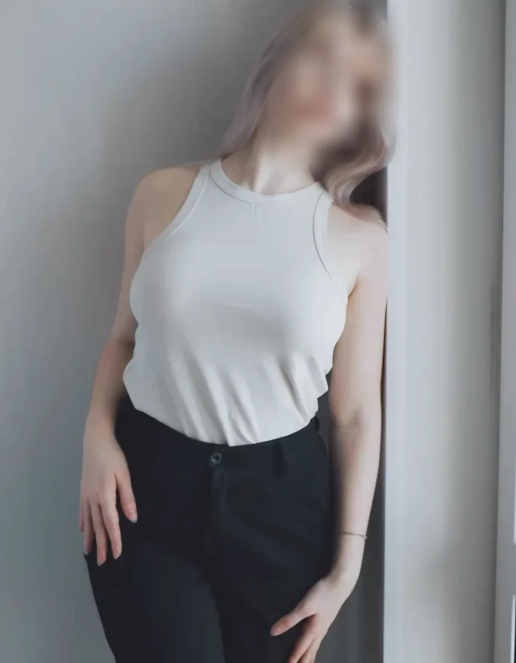 Thea, 20